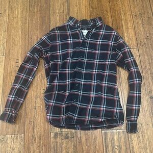 Goodfellow long sleeve red and black plaid button down